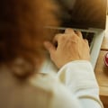 What are the disadvantages of online counseling?
